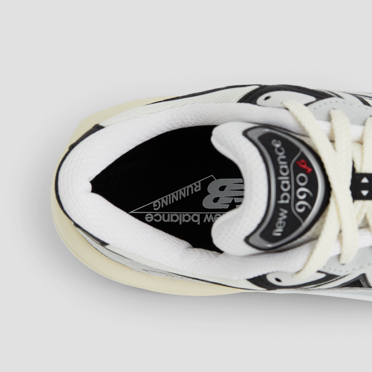 Buty unisex New Balance U990TG6 – białe