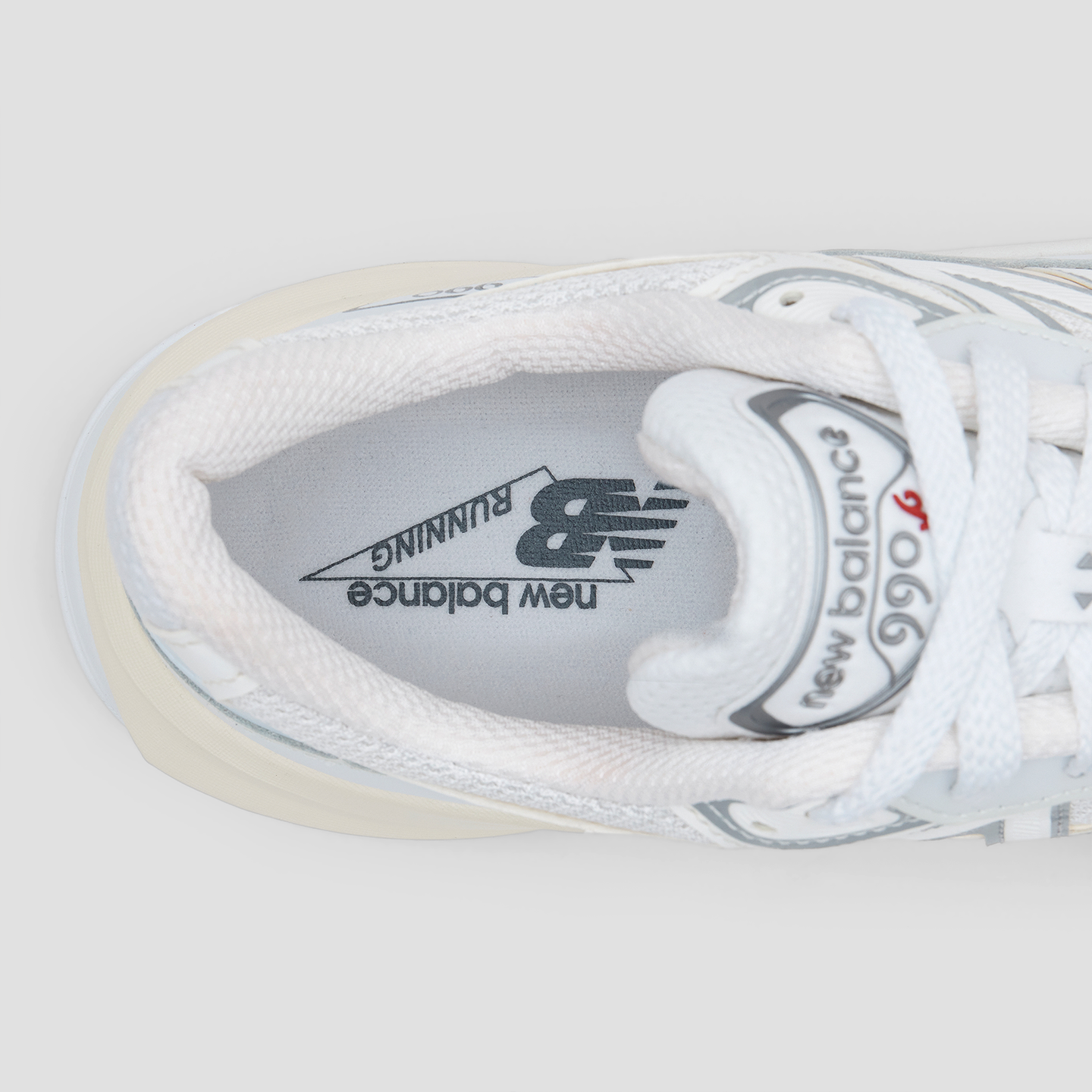 Buty damskie New Balance U990GB6 – białe