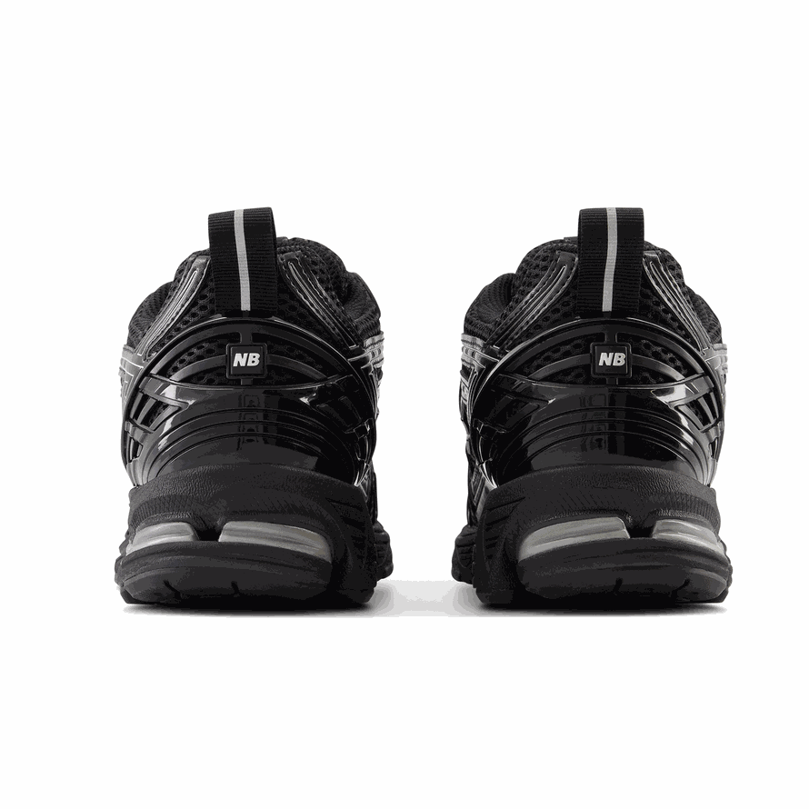 Buty unisex New Balance M1906RCH – czarne | newbalance.pl