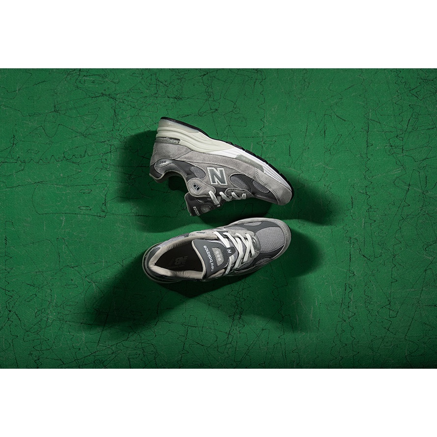 靴 New Balance 992 M992GR made in USA Buty Klasyczne New Balance M992GR uniseks, szare