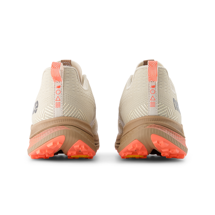 Chamachan③ Buty męskie New Balance FuelCell SuperComp Trail MTTRXUR1