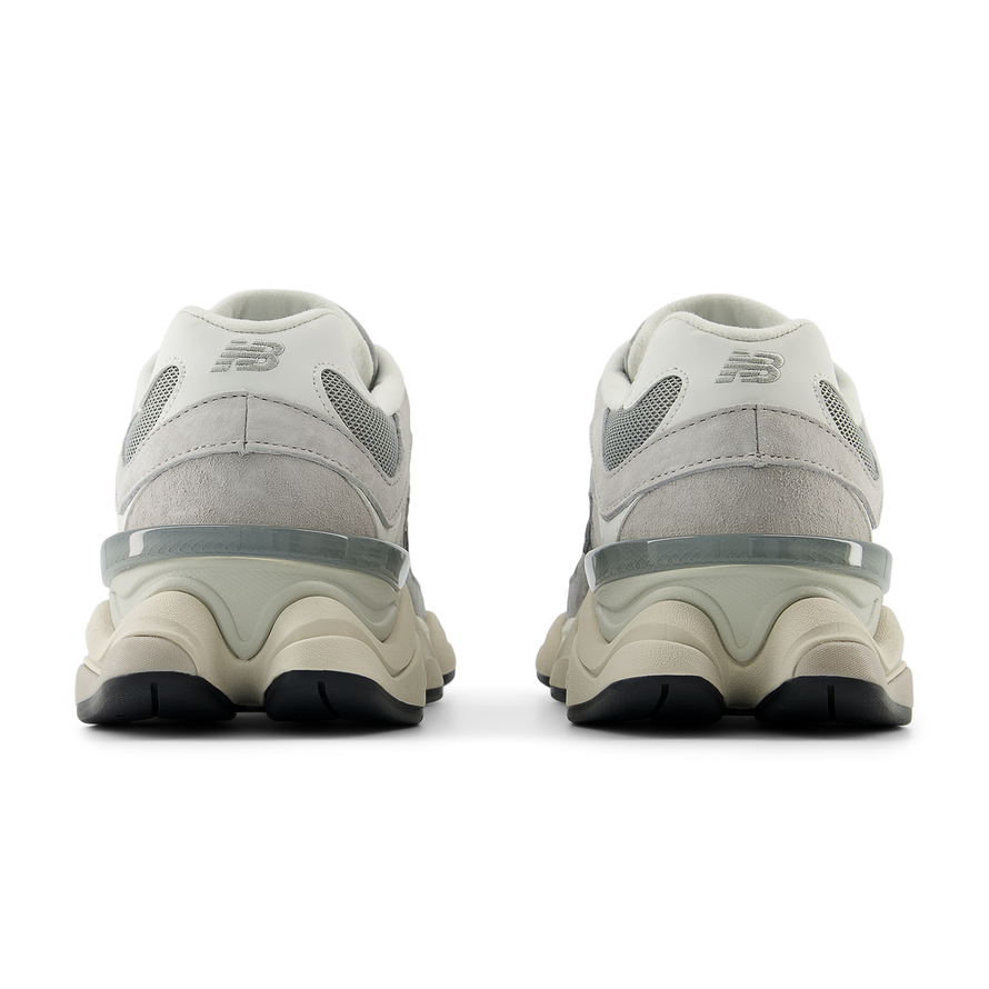 【新品】ニューバランス U9060EEE 24.5㎝ NEW BALANCE 楽天市場】new balance U9060 ニューバランス スニーカー