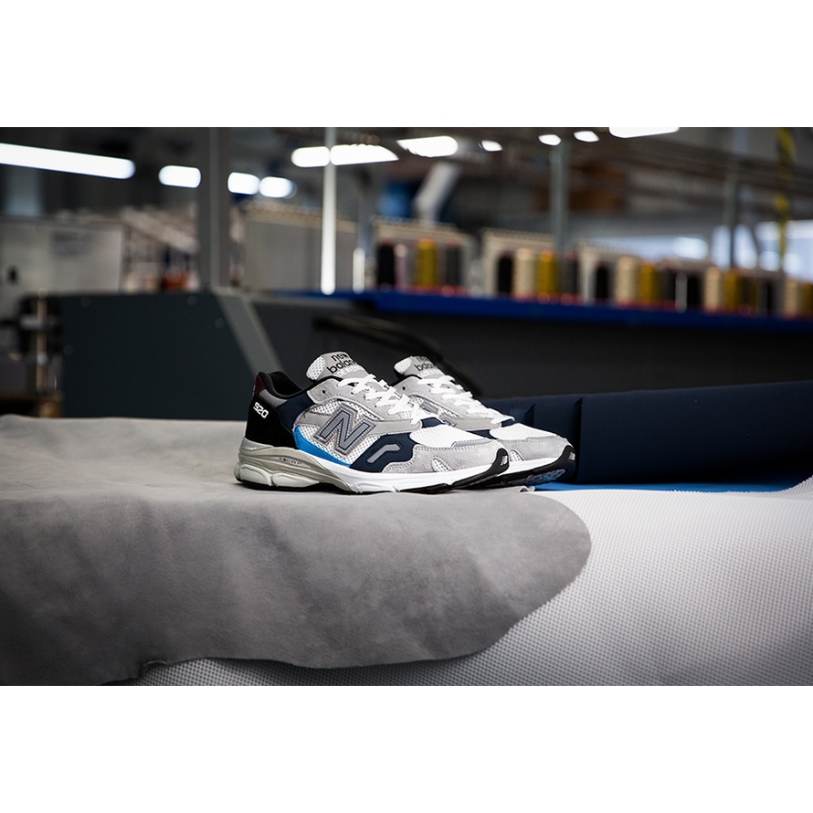 【1sk1ate さま専用】New Balance M920NBR 1sk1ate さま専用】New Balance M920NBR - メルカリ