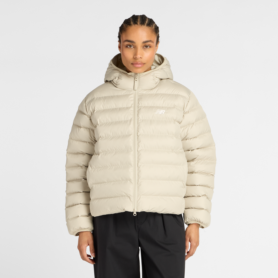 Kurtka zimowa damska New Balance WO53500SHY – beżowa