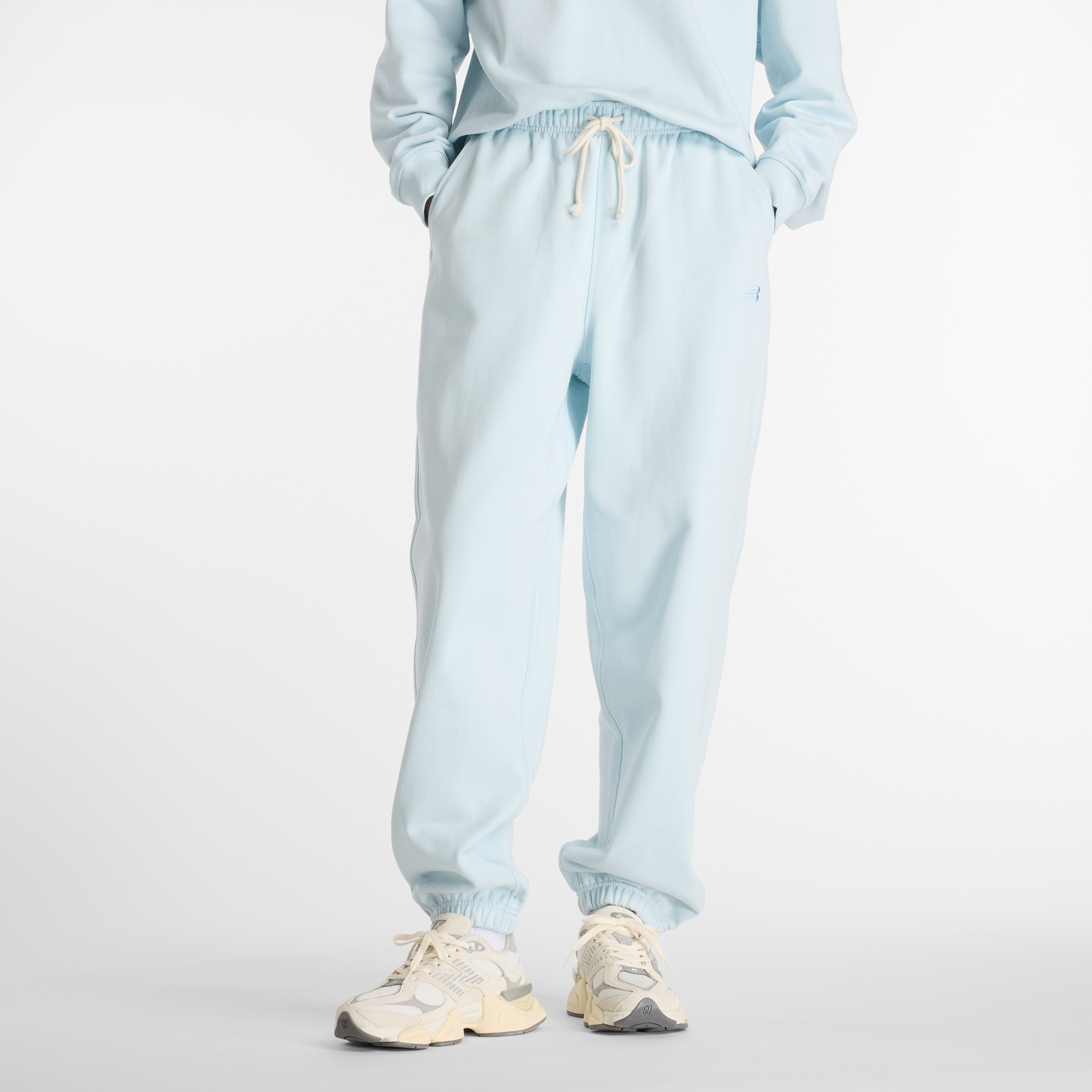 Spodnie damskie New Balance WP41513FRL – niebieskie